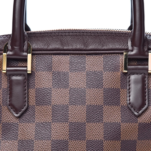 Louis Vuitton - Picture 3 of 7